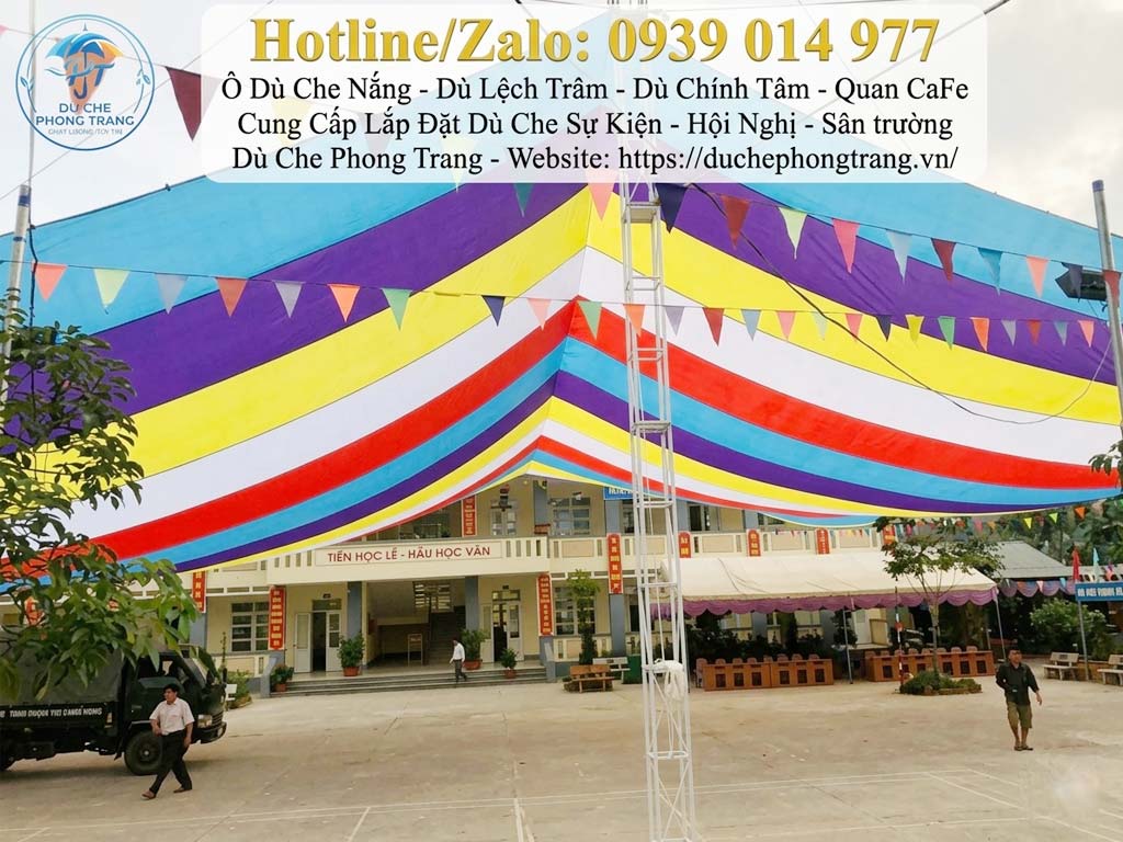 Dù Che Lễ Khai Giảng Và Bế Giảng Trường Học Tại Bình Phước