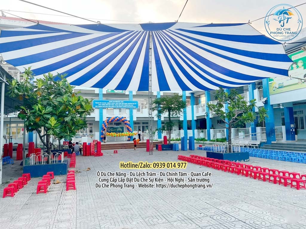 Dù Có Nên Lắp Đặt Dù Che Nắng Cánh Buồm Cho Sân Trường Sự Kiện Không? Dù Che Nắng Mưa Tại Nhà bè